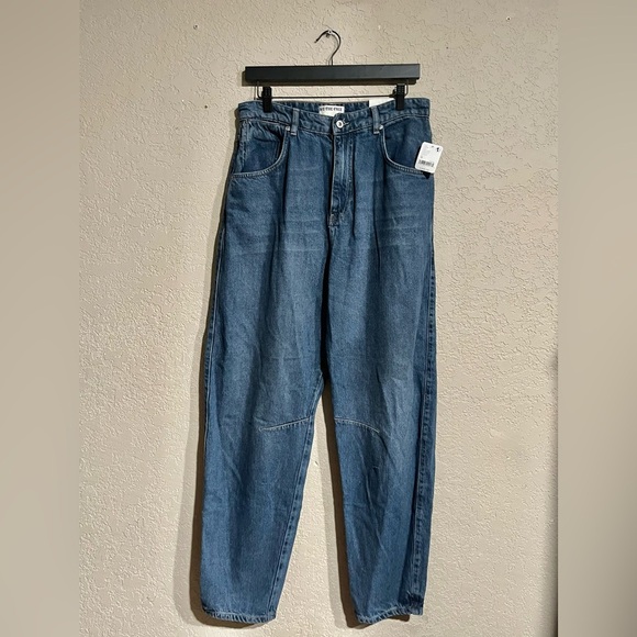 Free People We The Free | NWT! Augusta High Rise Slim Barrel Jean Size: 30 - Picture 2 of 8